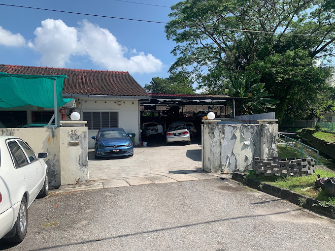 WOLFSBURG AUTO GARAGE (Address 1)